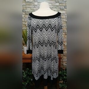 Tiana B‎ Chevron A Line Stretchy Dress XL